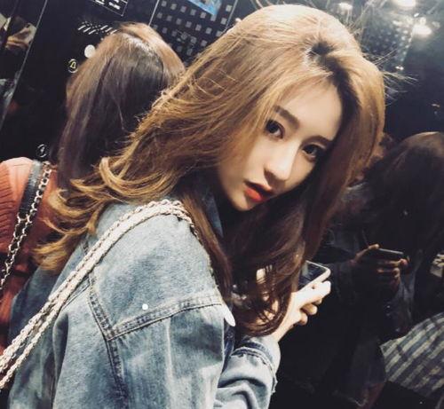 抖音上娱乐圈爆料,揭秘明星背后的故事